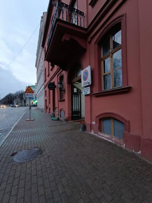 Spacious Old Town Family Peachy 2 Bedrooms Apartment, Nearby The Riga Presidential Castle Extérieur photo