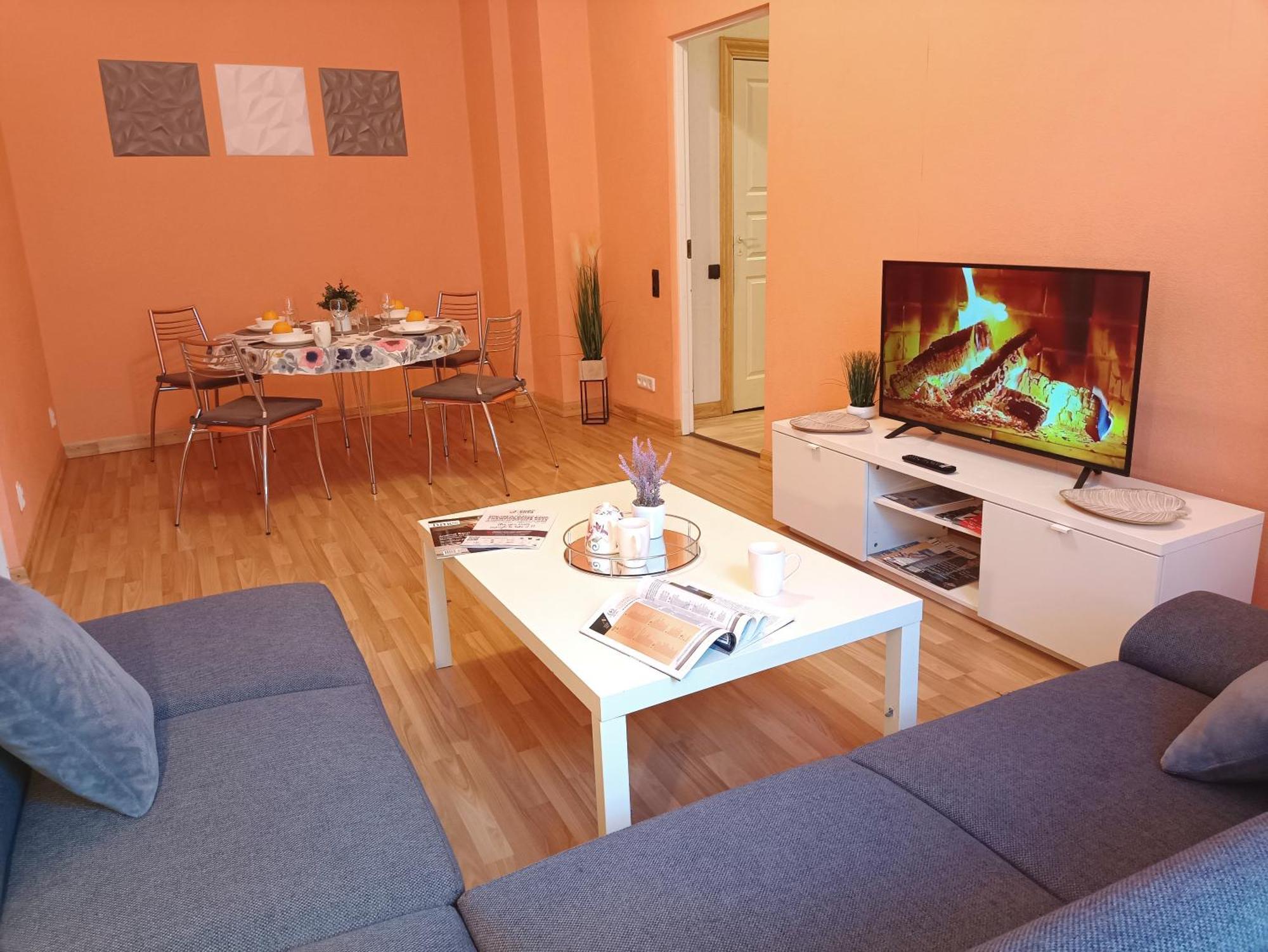 Spacious Old Town Family Peachy 2 Bedrooms Apartment, Nearby The Riga Presidential Castle Extérieur photo